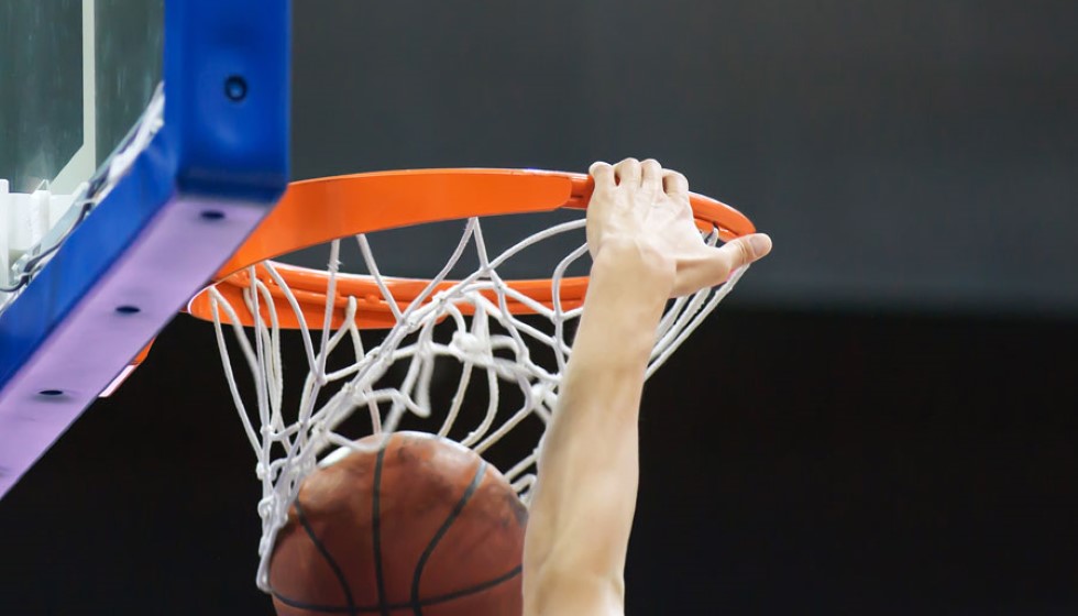 A Telling Comparison: The Offensive Struggles of Virginia Basketball and Iowa Football